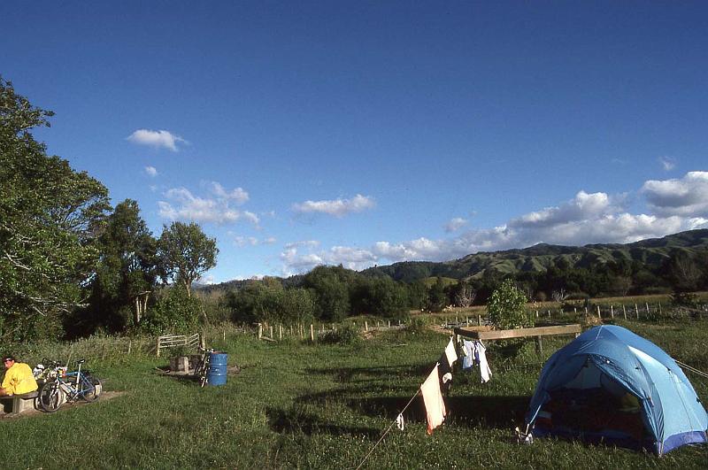 WT 0200 027-27 New Zealand.jpg